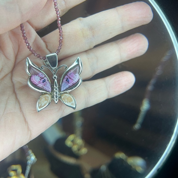 SHOWING UNLISTED ITEMS - Picture 8 of 17